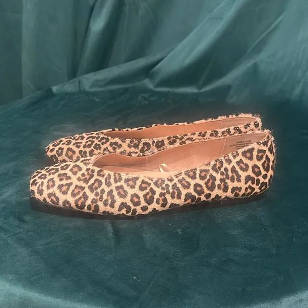 Loft Leopard Print Women's‎ Flats Black Size 7 - Image 3