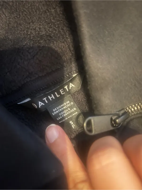Athleta cozy Karma Asym black pullover - Image 5