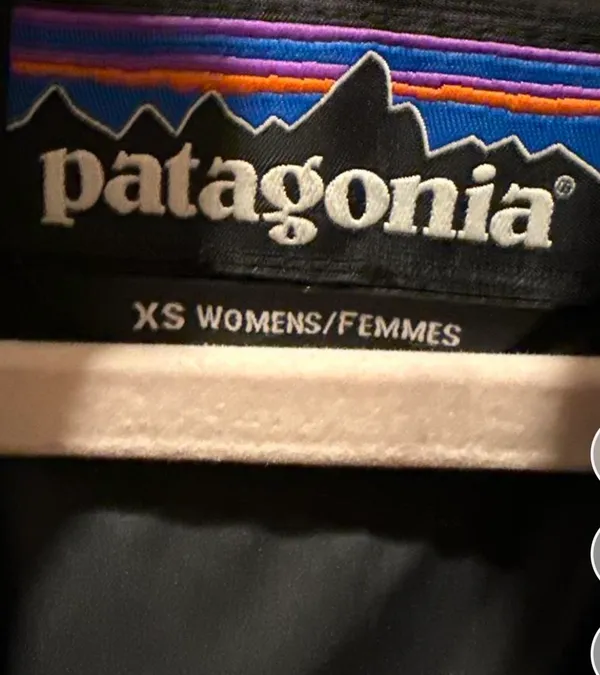 PATAGONIA long jacket BRAND NEW never worn - Image 2
