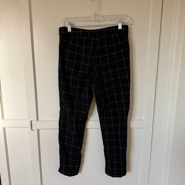 Amanda & Chelsea Black Grid Pattern Pants - Image 4