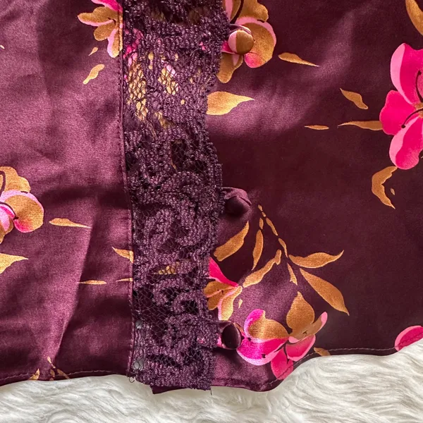 Victoria’s Secret Cami Vintage Gold Label Lace Trim Button Front Floral Purple M - Image 7