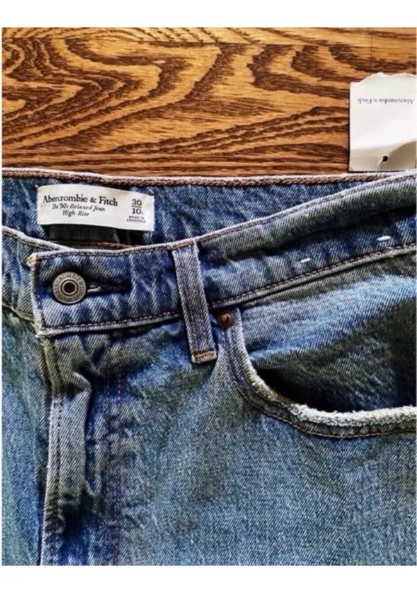 Abercrombie 90s High-Rise Straight Jeans - Image 7