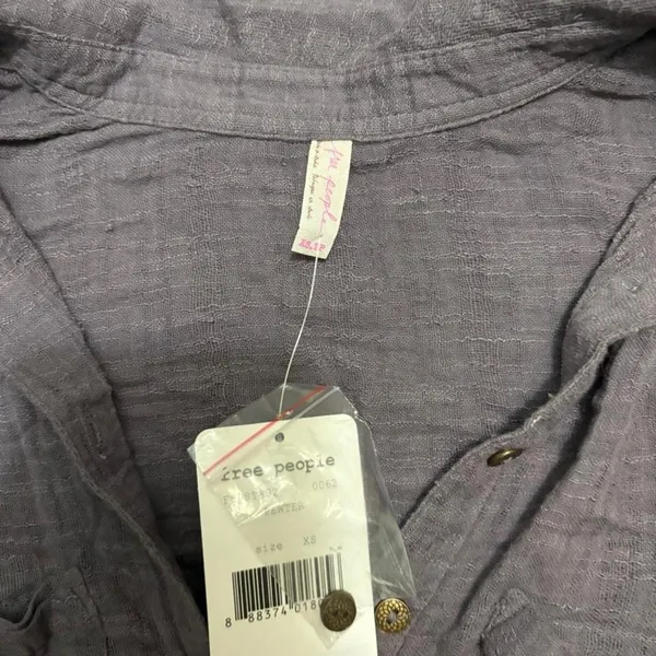 Free People‎ purple linen blouse Size XS - Image 2
