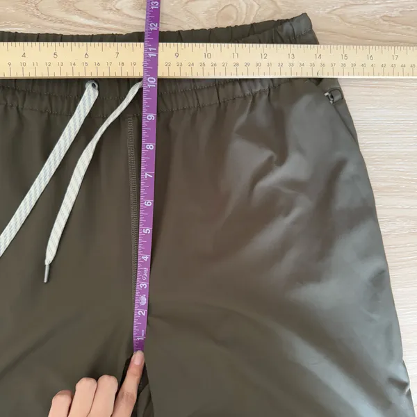 Vuori Weekend Joggers Kale Lightweight Outdoor Hike Drawstring Sustainable S/M - Image 7