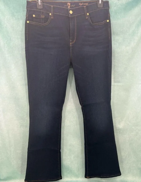 7 for all Mankind Ali Denim 33 - Image 3