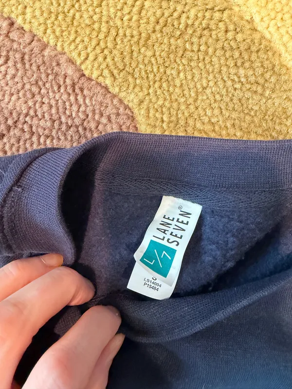 Trader Joe’s Crewneck Sweatshirt Wine Cheese Navy Blue Adult Unisex Size Small - Image 3