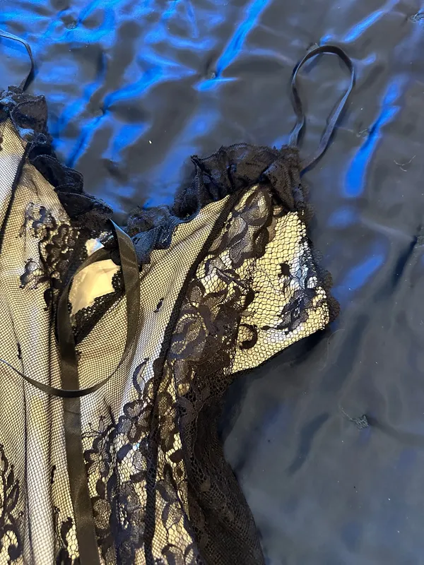 Lace Dress Yellow - Image 5