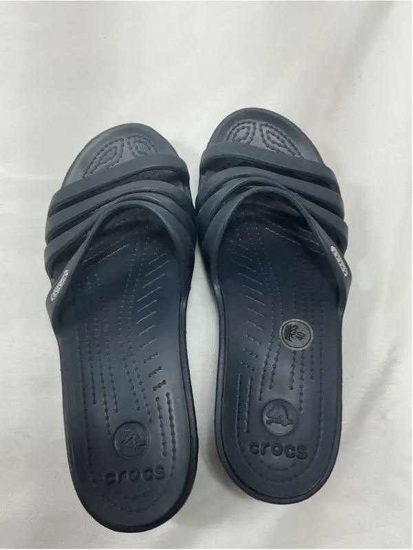 Womans Crocs Slip On Strappy Sandals 8 Navy Wedge Heel Open Toe - Image 5