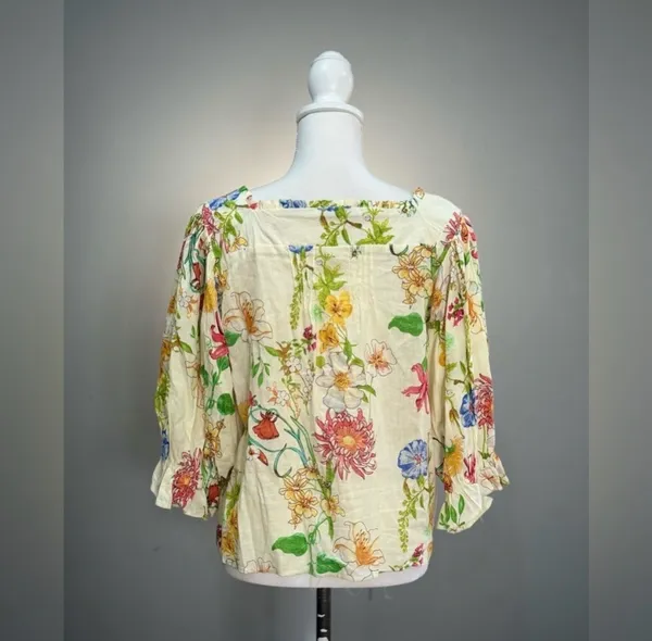 Floral Laura Ashley Linen Blend Button Up Blouse Size M EUC - Image 2