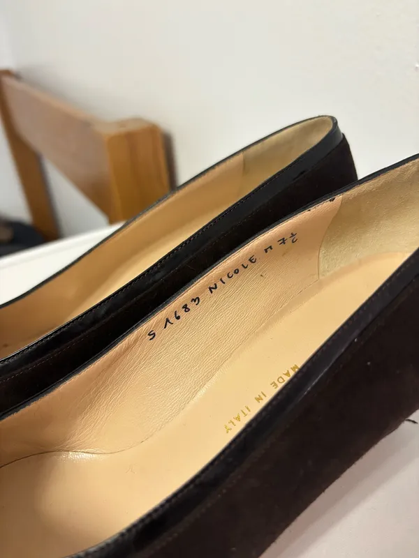 brown suede heels Size 7.5 - Image 4