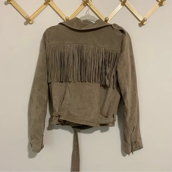 Moon River Faux Suede Fringe Moto Jacket size Small - Image 10