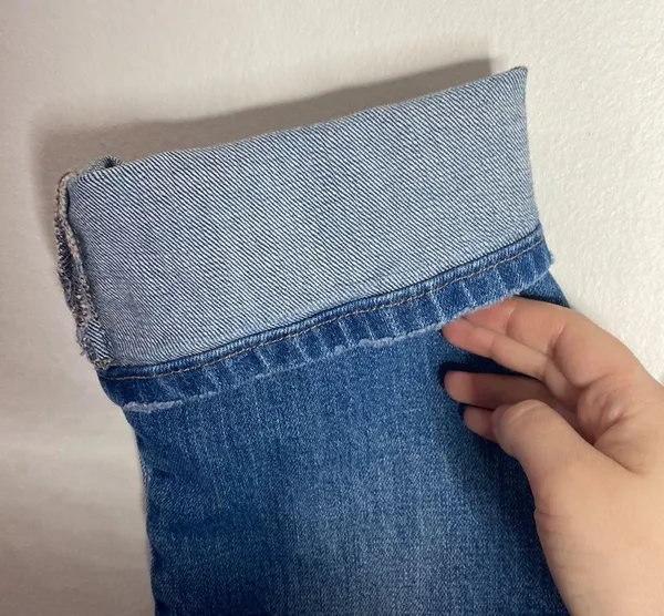 New KanCan Signature Baggy Fit Stretch Distressed Cropped Jeans size 26 - Image 11