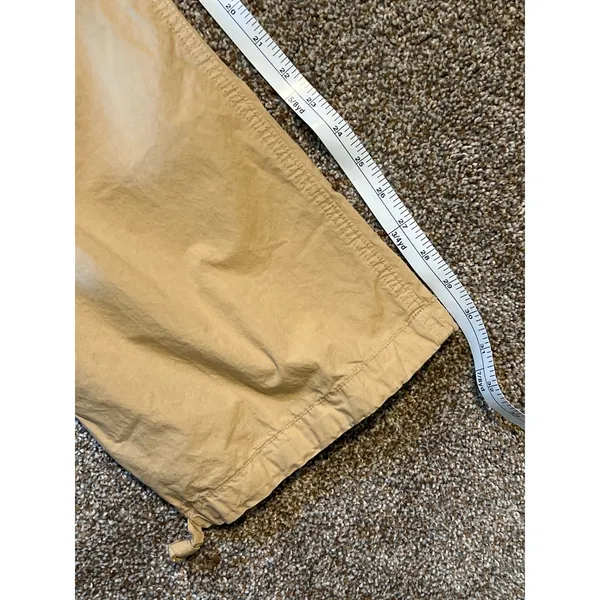 Aerie Avenue Baggy Cargo Pant. Khaki. Size Medium - Image 6