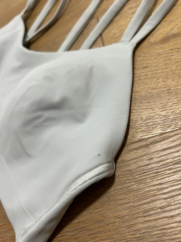 Lululemon size 6 Like a Cloud bra - Image 8