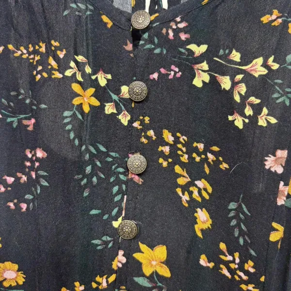 American eagle black floral lace up - Image 3