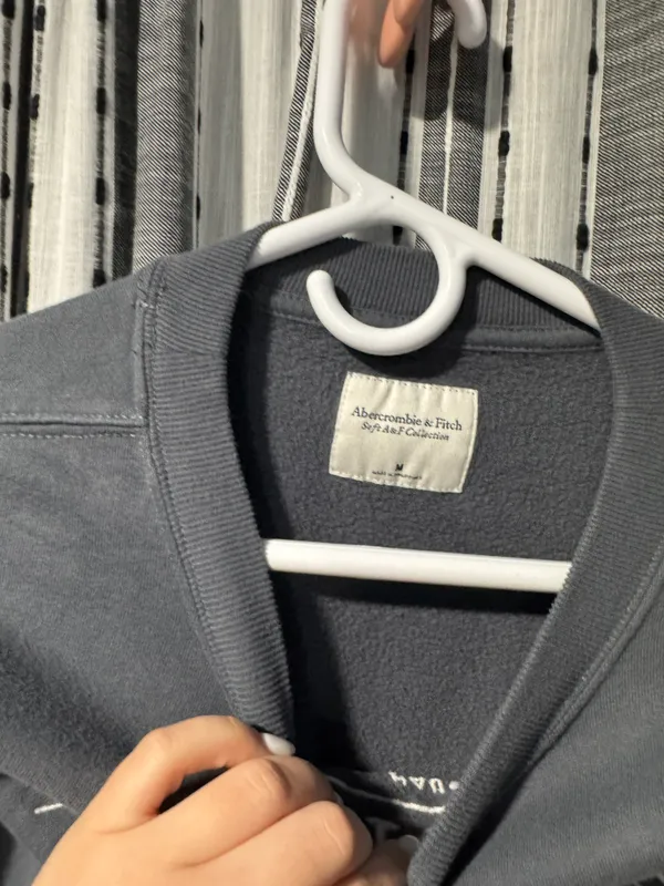 Sweatshirt - Image 2