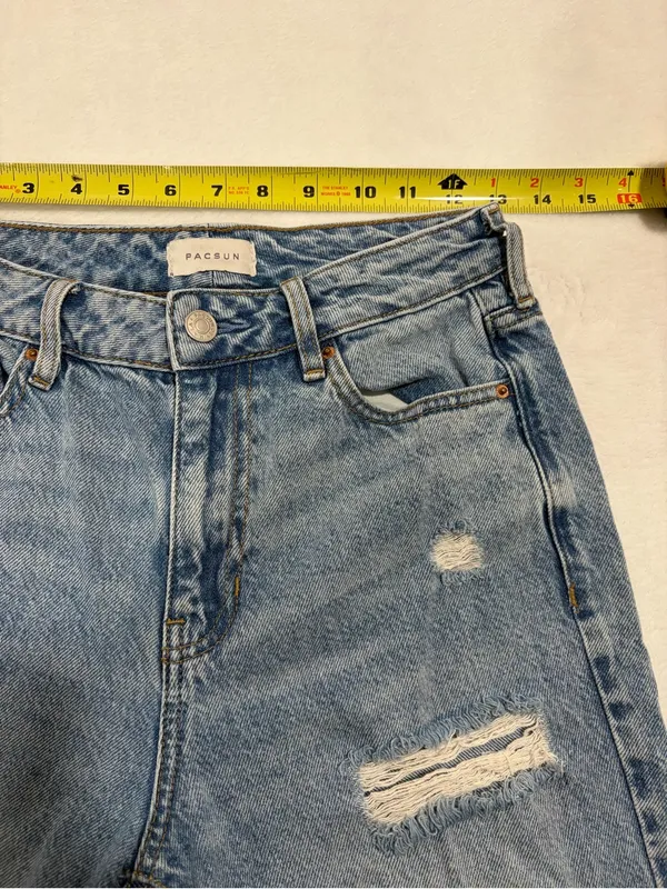 PacSun High Waisted Distressed Mom Jean - Size 25 - Image 4