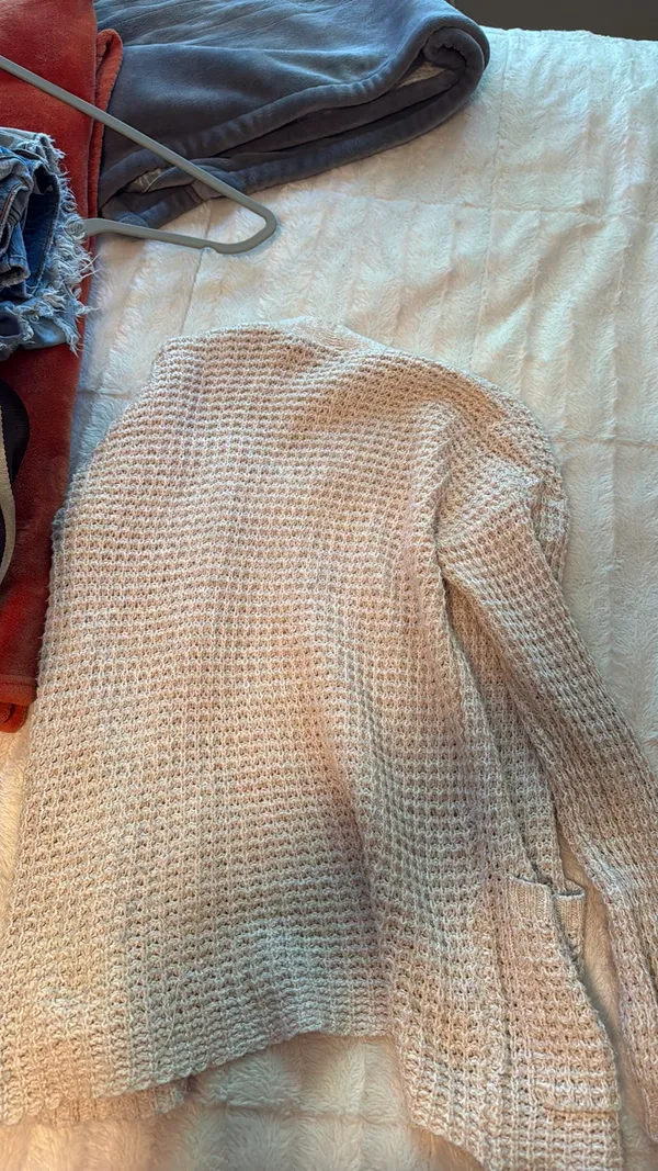 American Eagle Cardigan - Image 2