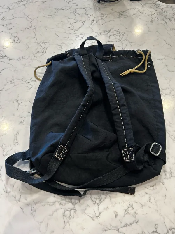 Vintage Kipling Black Backpack Drawstring Opening Kangaroo Pocket‎ Front - Image 2