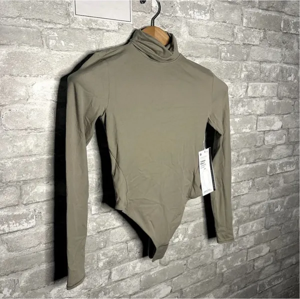 Lululemon Nulu Turtleneck Bodysuit Long Sleeve Thong Cut NWT Size XS (RVSN) - Image 2
