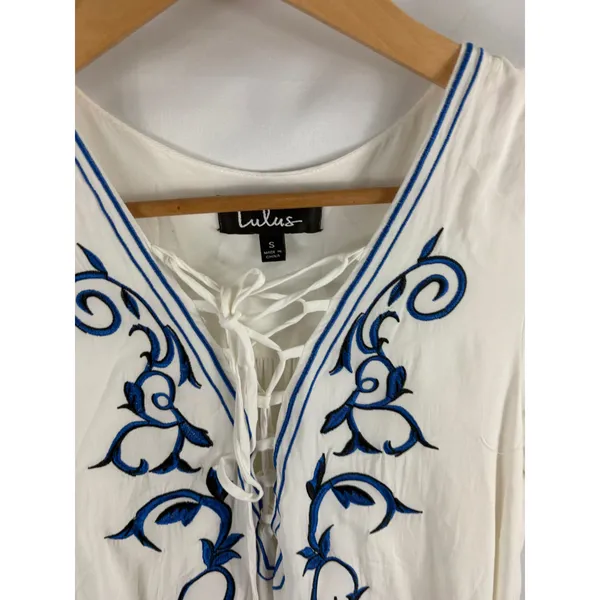 Lulus Down in Kokomo White Lace Up V Neck Dress Size Small - Image 7