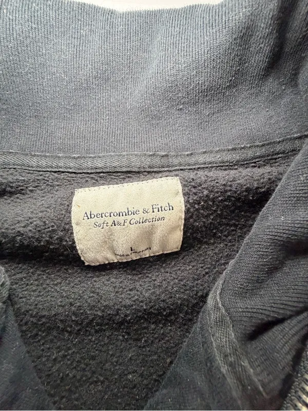 Abercrombie & Fitch Black Sleeveless Quarter-Zip Pullover - Image 2