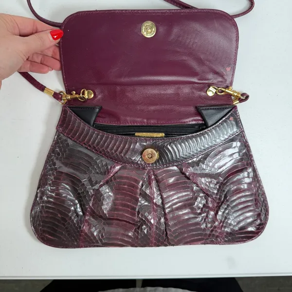 J. Renee Small Crossbody Bag Purple Snakeskin Embossed Vintage Faux Leather - Image 7