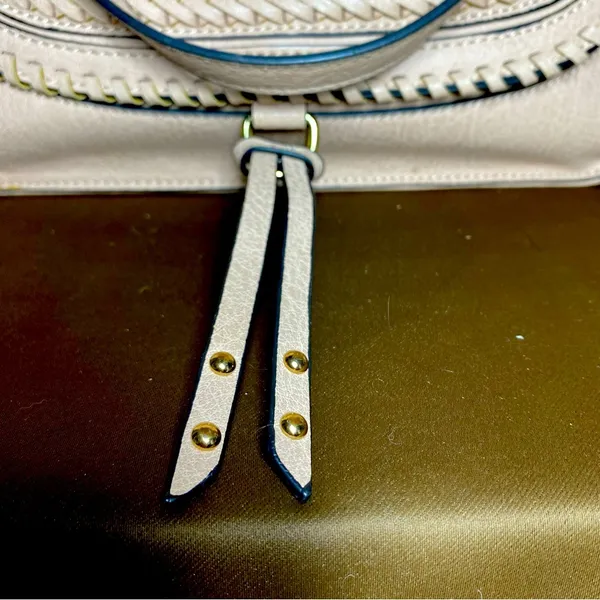 Soul Society Shoulder Bag w/adjustable detachable Crossbody Strap - Image 2