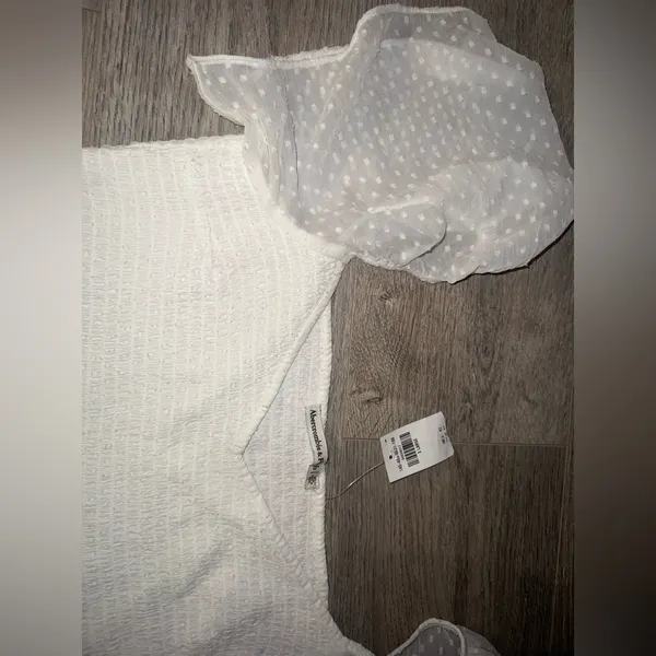 Abercrombie & fitch NWD WOMENS XL Cropped Blouse - moving/downsizing see more - Image 3