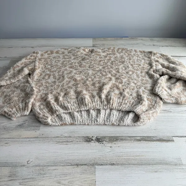 NWT Saltwater Luxe Animal Leopard Print Fuzzy Crew Neck Sweater XL Beige Tan‎ - Image 3