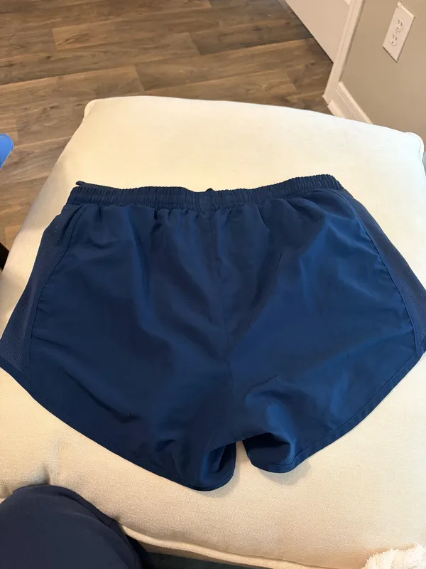 Under Armour Women’s HeatGear - Image 2