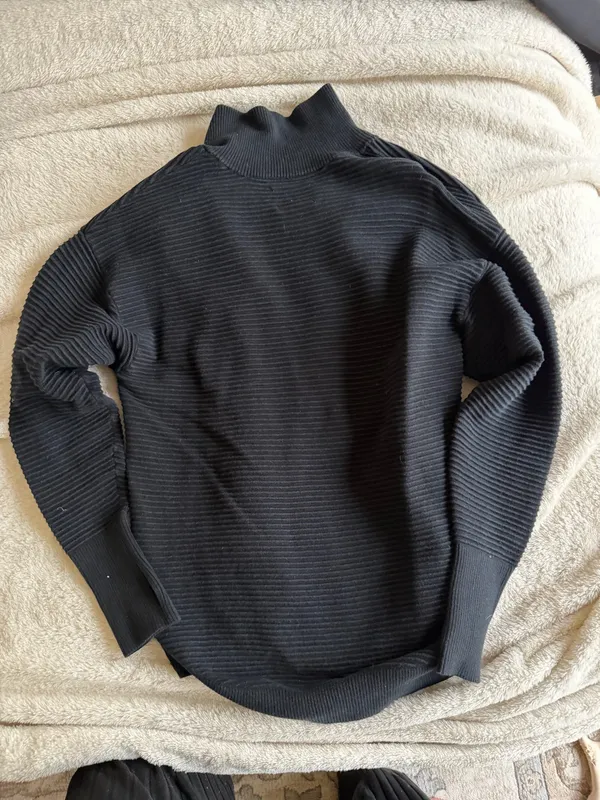 Black Aerie Quarter-Zip OFFLINE - Image 2