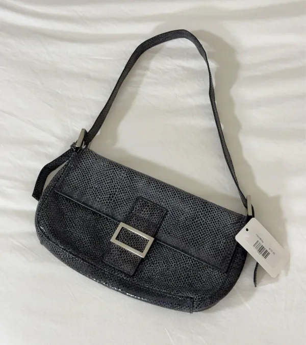New York & Company black shoulder bag - Image 2
