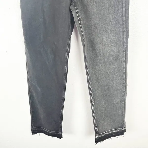 RISEN High Rise Crossover Released Frayed Hem Two Tone Black Wash Denim Jeans 25 - Image 12