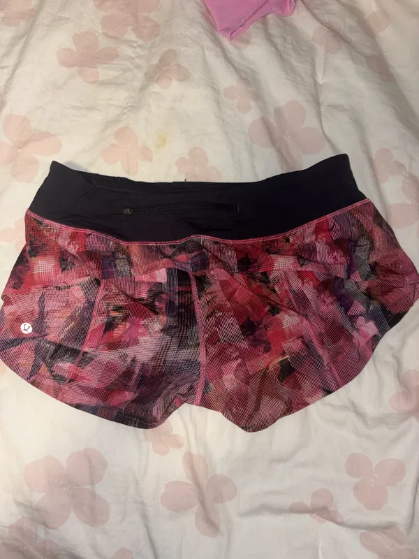 Lululemon Speed Shorts - Image 3