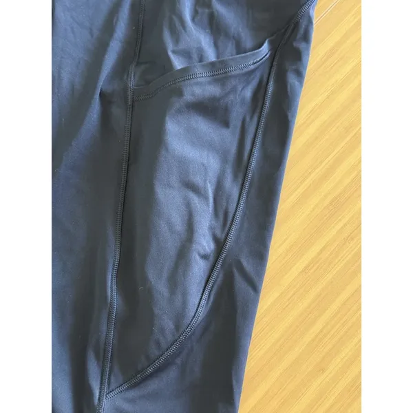 Lululemon Fast Free Tight‎ Legging 25" Inseam LW5BXQS Size 4 Black Shiny Pockets - Image 3