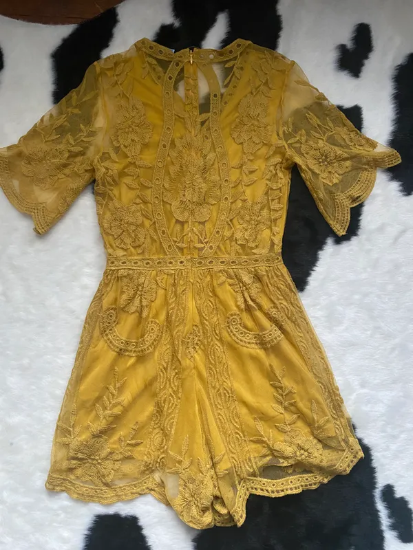She + Sky Mustard Lace Romper - Image 5