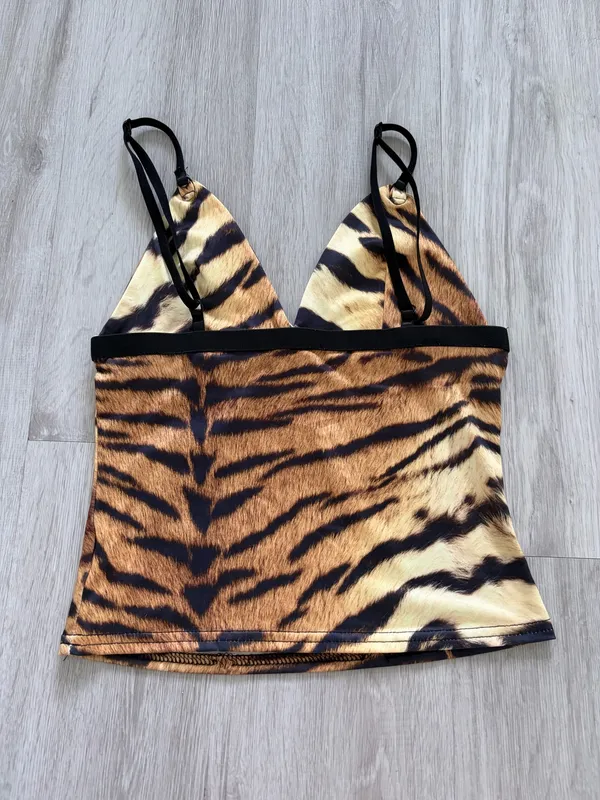 Shein Top Tiger Print - Image 2