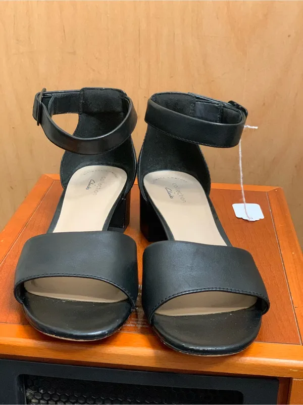 Clarks Collection Black Elisa Dedra Open Toe Sandals Size-8 Minimalist Chic - Image 3