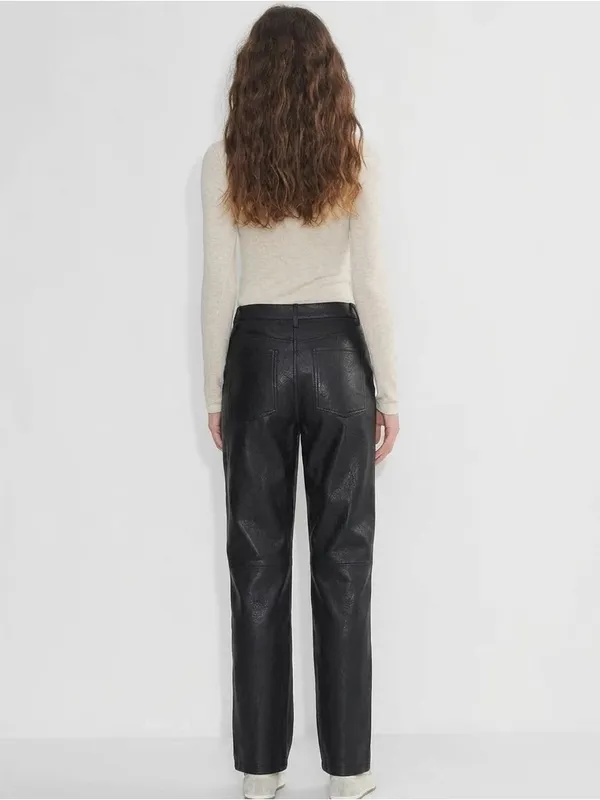Aritzia Wilfred Lucy Wide straight leg Faux Leather Utility Pants Black Size 8 M - Image 3
