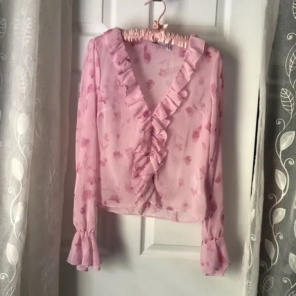 New ASOS DESIGN frill neck volume sleeve with button front in pink floral, sz 6 - Image 3