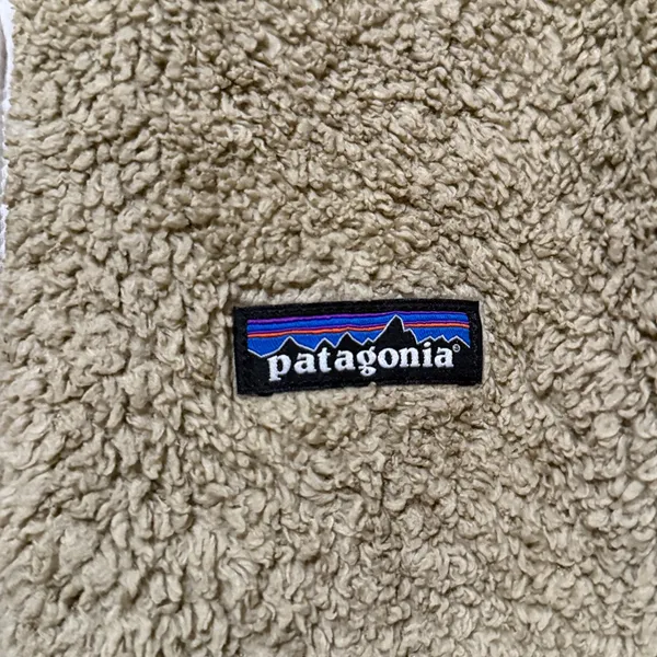Patagonia size M VGUC - Image 2