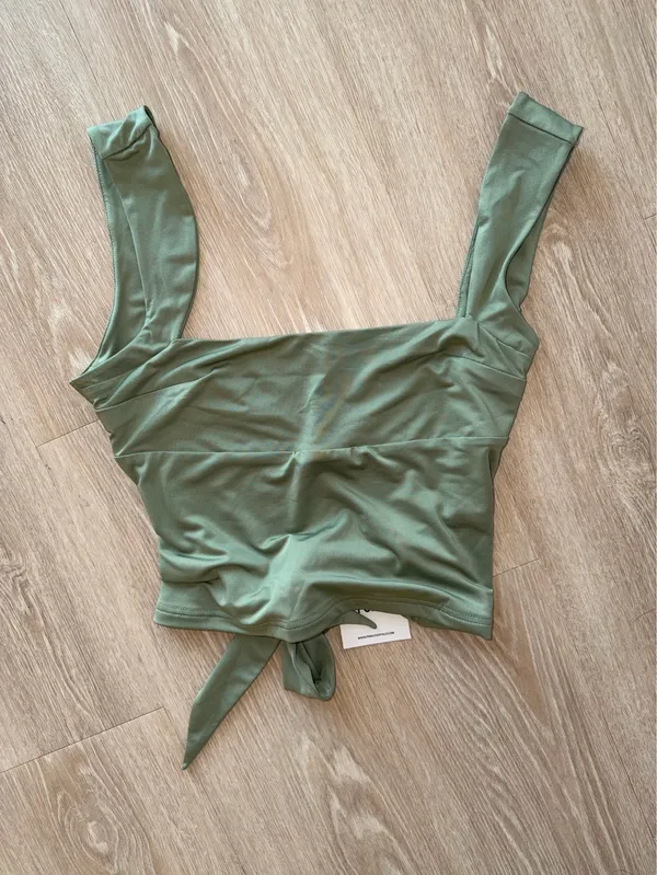 Princess Polly Crop Top - Image 6