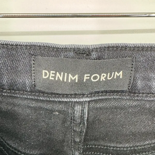 ARITZIA DENIM FORUM Lola High Rise Skinny 24L‎ in Size 26 - Image 8