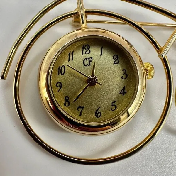 CF Gold tone watch bicycle brooch - Image 5