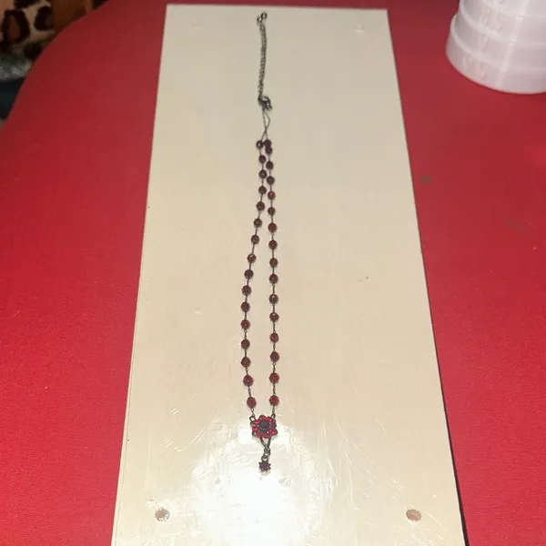 Elegant Red Beaded Necklace - Image 2