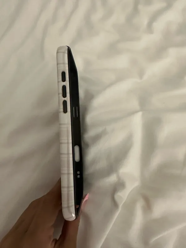 iPhone 16 pro max case Multiple - Image 2