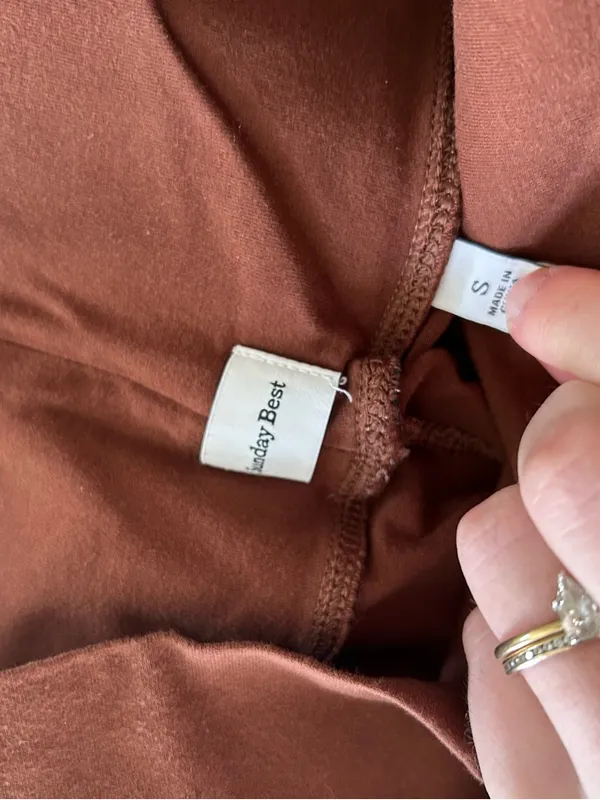 ☀️3/$25 Sunday best Aritzia brown leggings small - Image 4