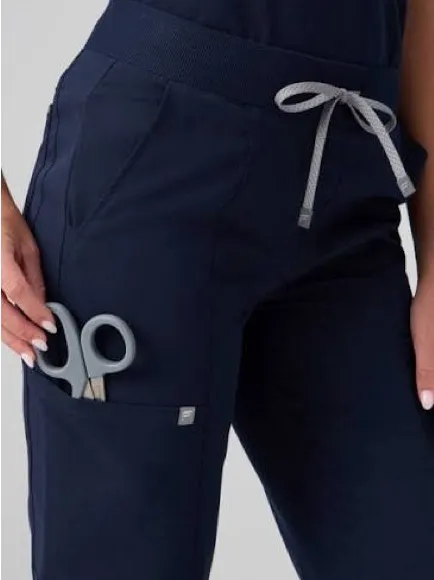 Figs Grey Straight-Leg Cargo Joggers Size S/T - Image 2