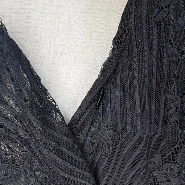 For Love & Lemons Black Lace Mini Dress‎ Short Sleeve Scalloped Eyelash Trim XS - Image 4